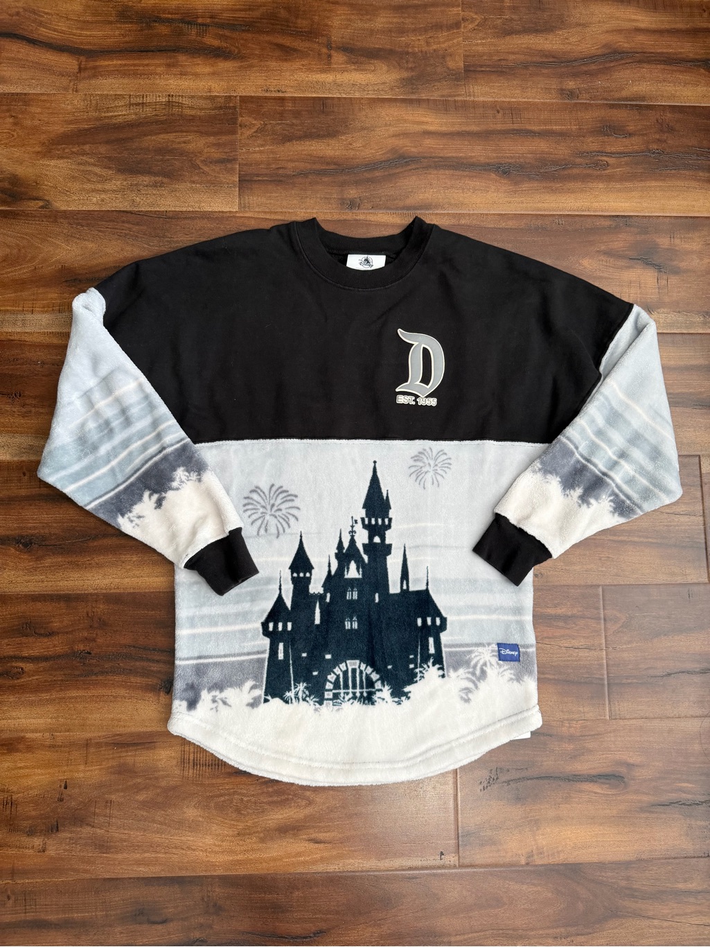 Disney Two-Tone Castle Crewneck Sweatshirt/Spirt Jersey- Black & Light Gray